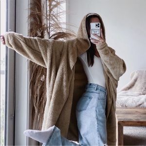 NEW UnHide Shleepy Faux Fur Robe AS SEEN ON TIKTOK